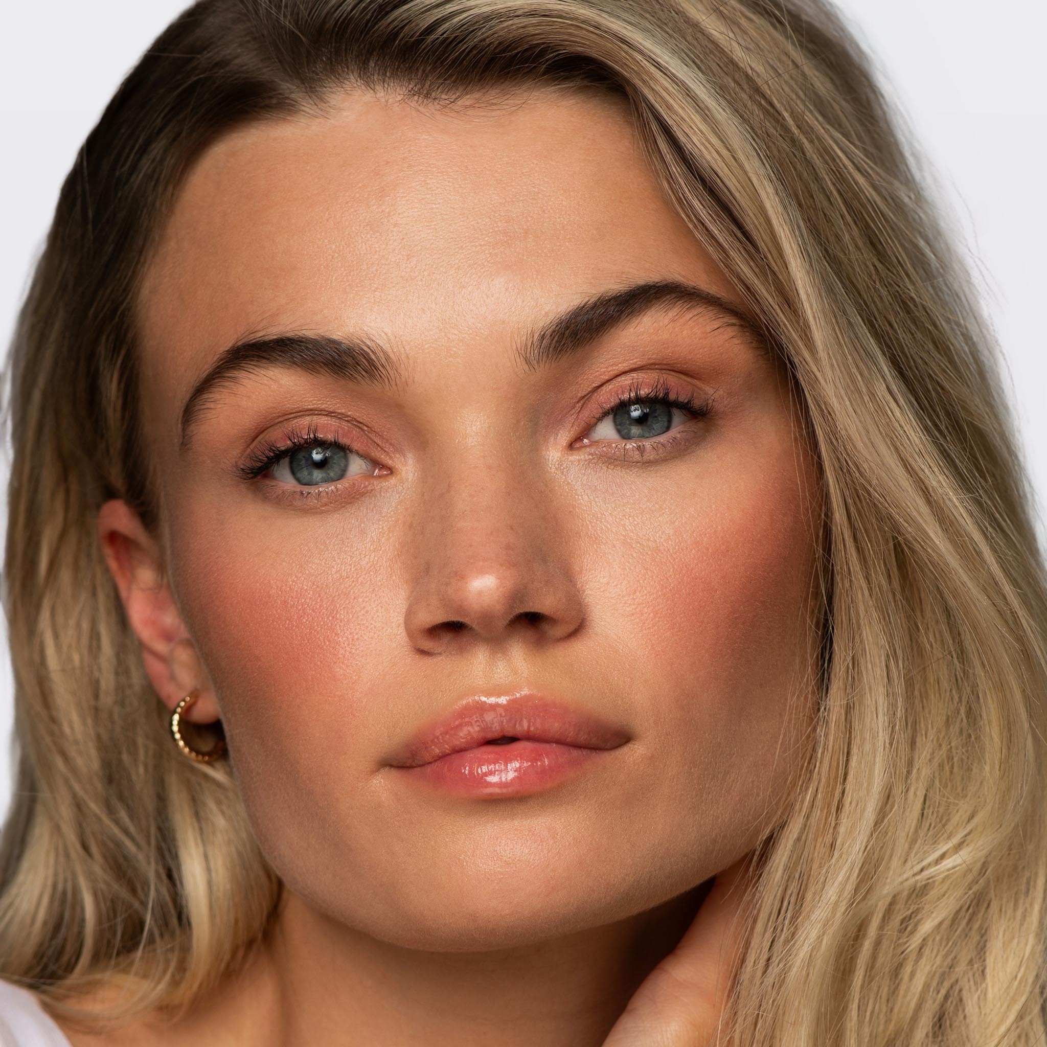 Glazé Universal Lip Gloss - Cotton Kiss - photo 3 Glazé Universal Lip Gloss - Cotton Kiss