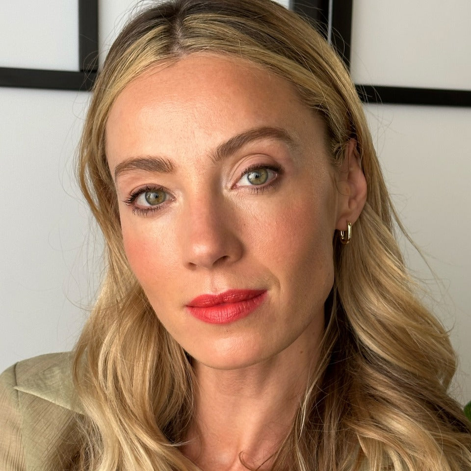 Matte Velour Lipstick - Evie Dove - photo 3 Matte Velour Lipstick - Evie Dove