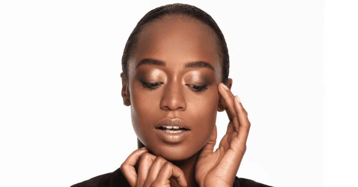 How to apply makeup on combination skin