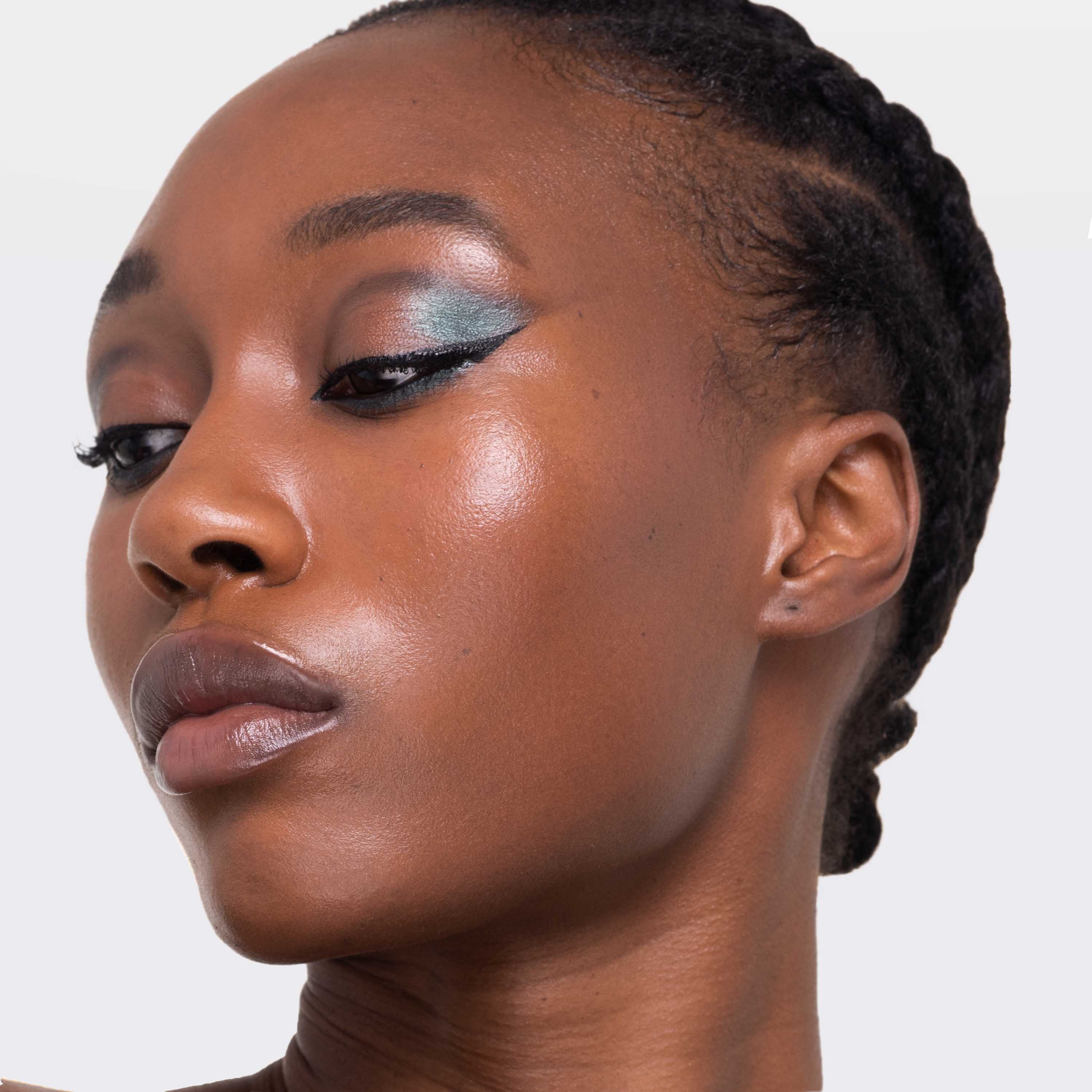 Precision Liquid Eyeliner - Carbon Black