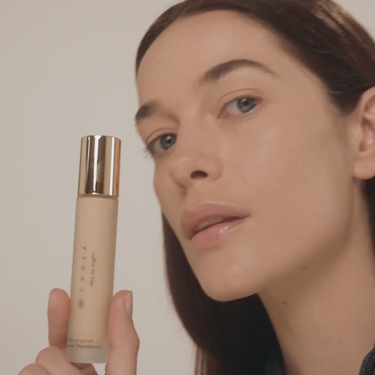Day to Night Foundation | Liquid & Lasting Foundation | Code8